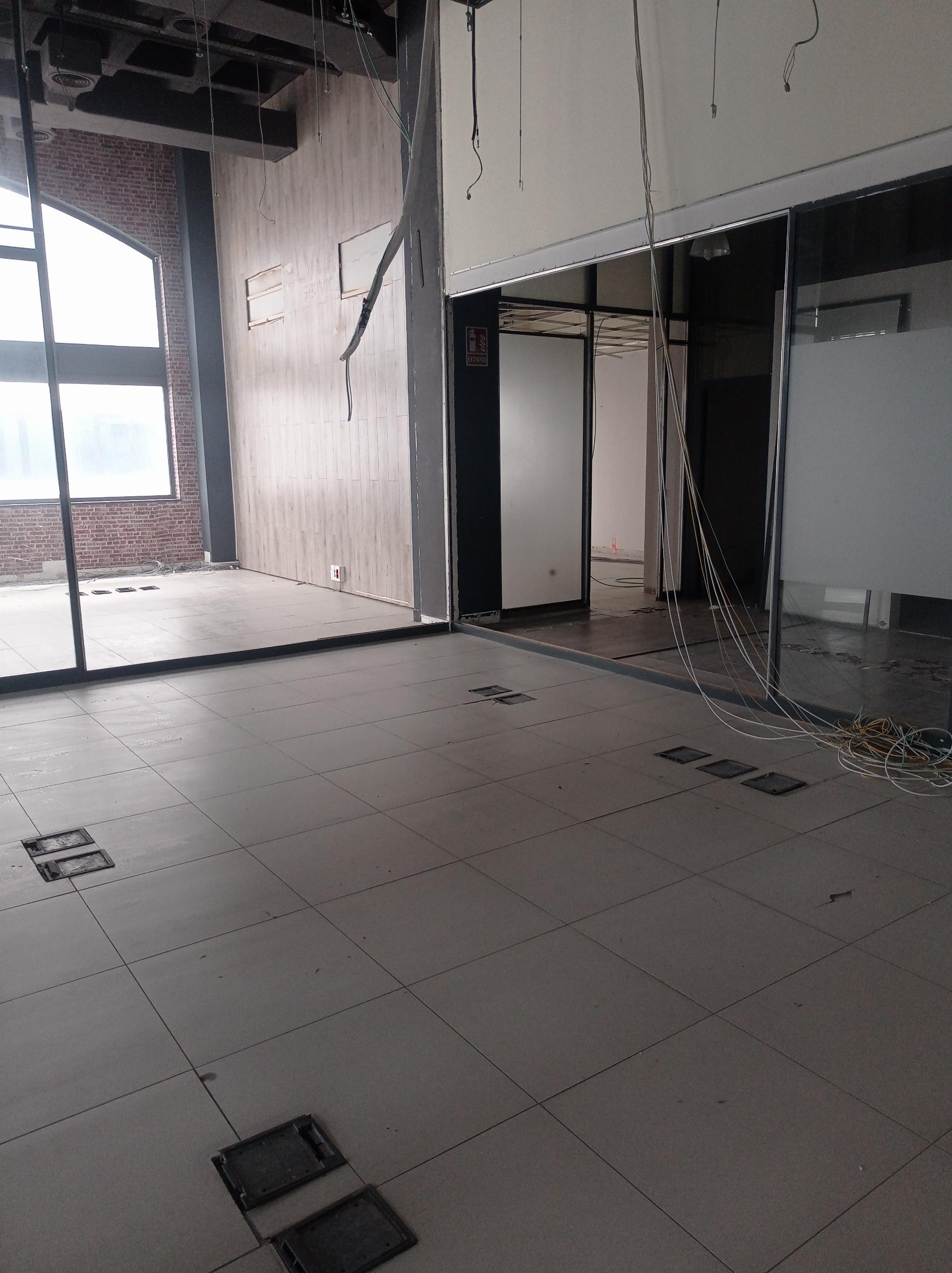 Venta de nave industrial en Madrid