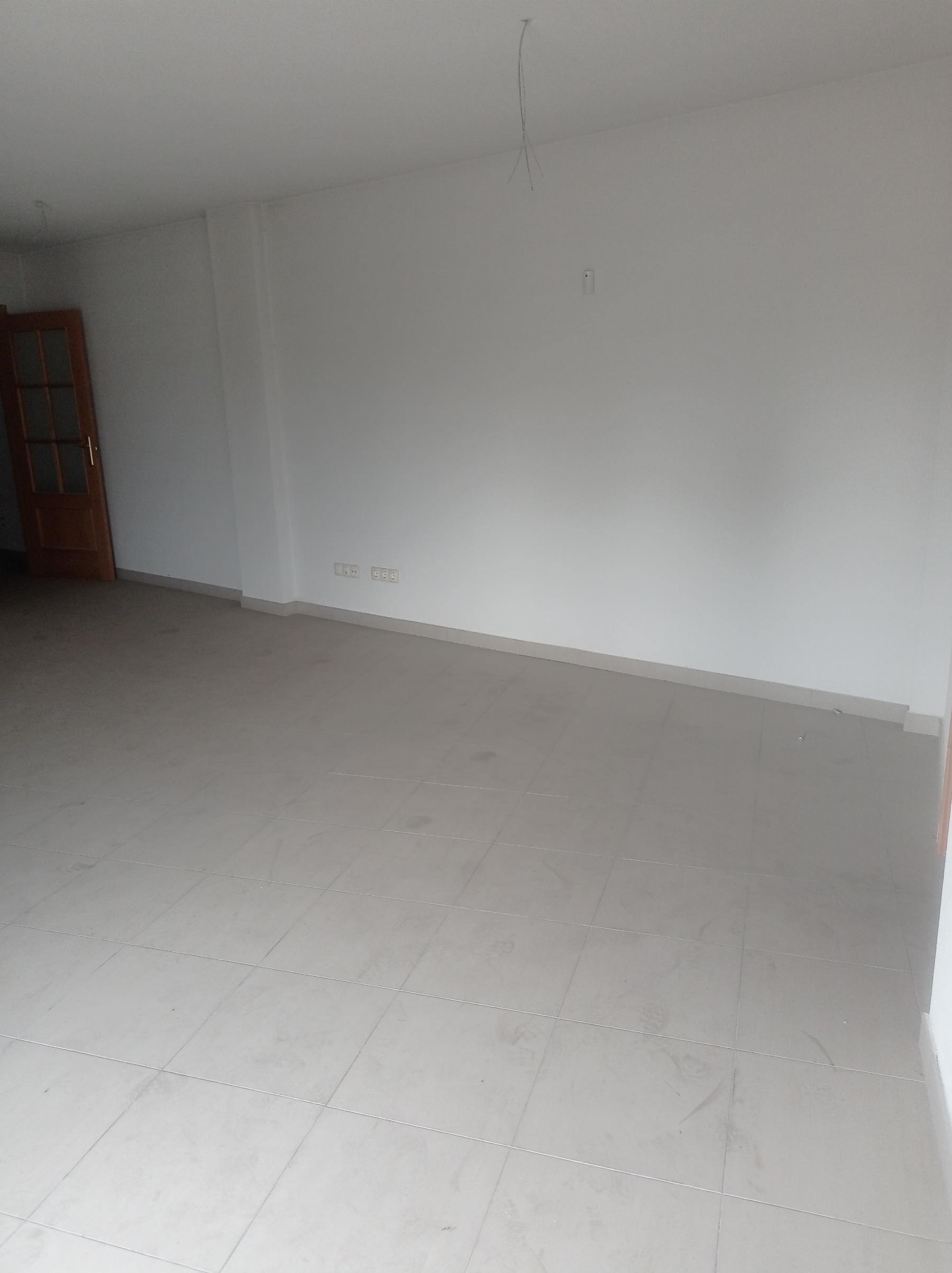 Venta de piso en Villarejo de Salvanés