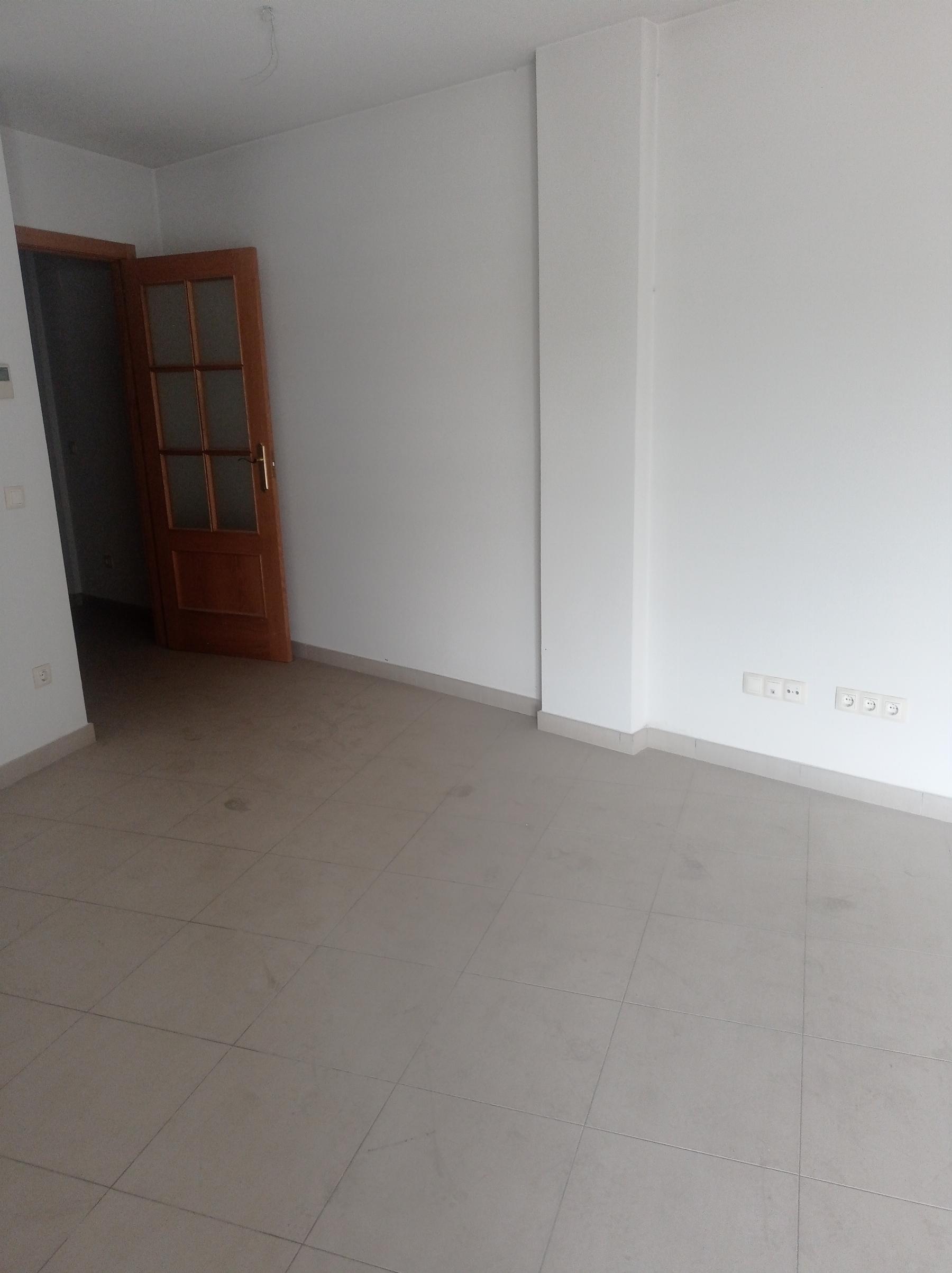 Venta de piso en Villarejo de Salvanés