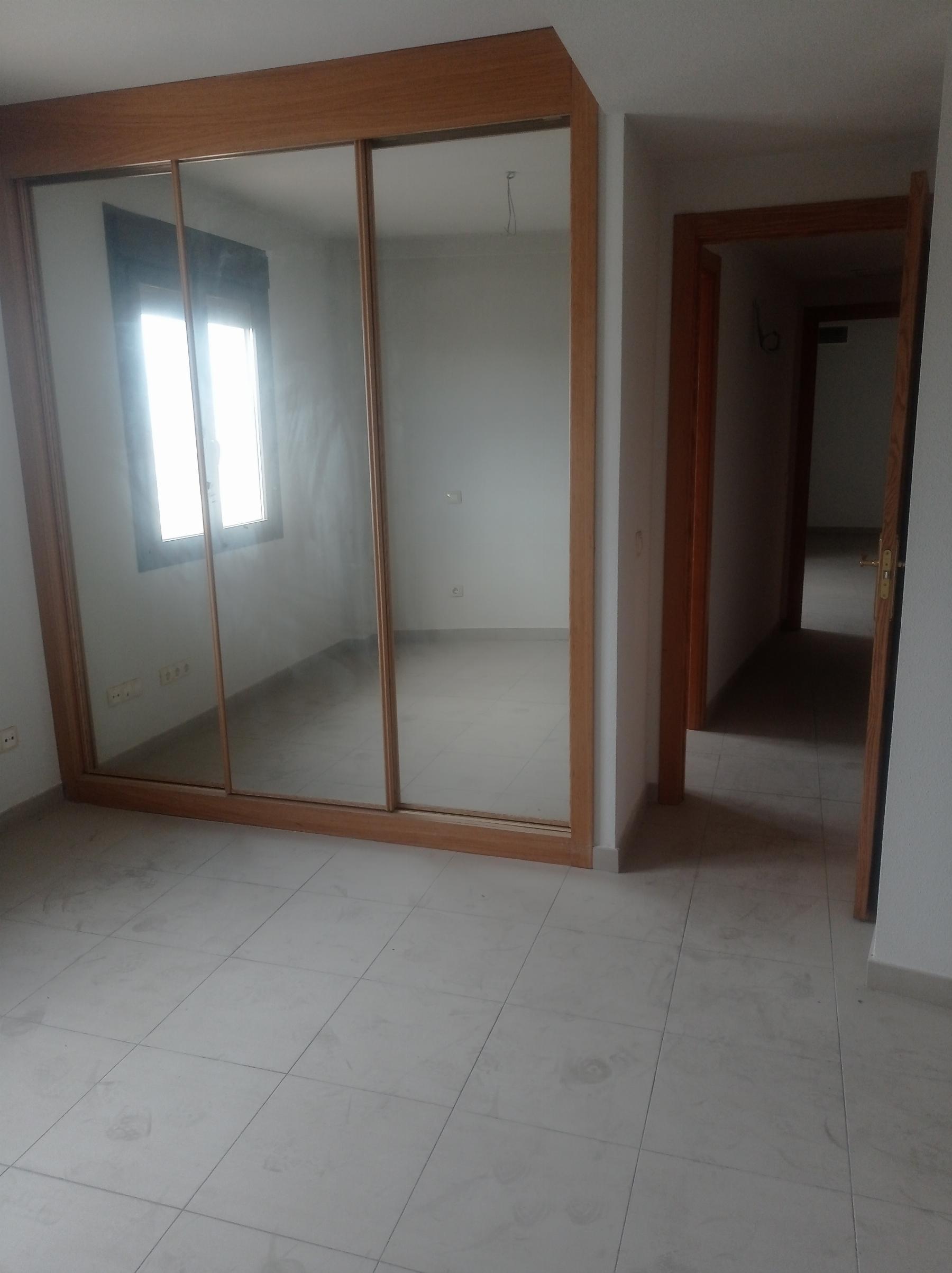 Venta de piso en Villarejo de Salvanés