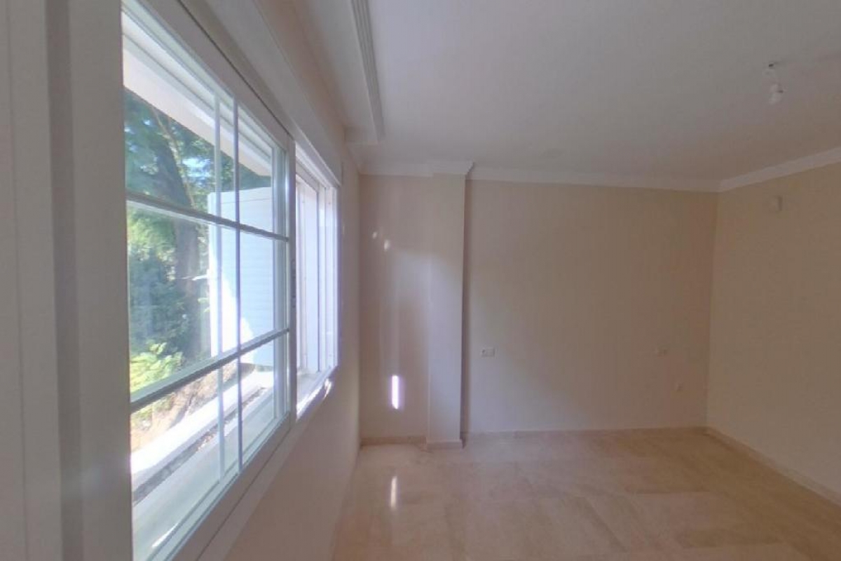 Venta de piso en Marbella