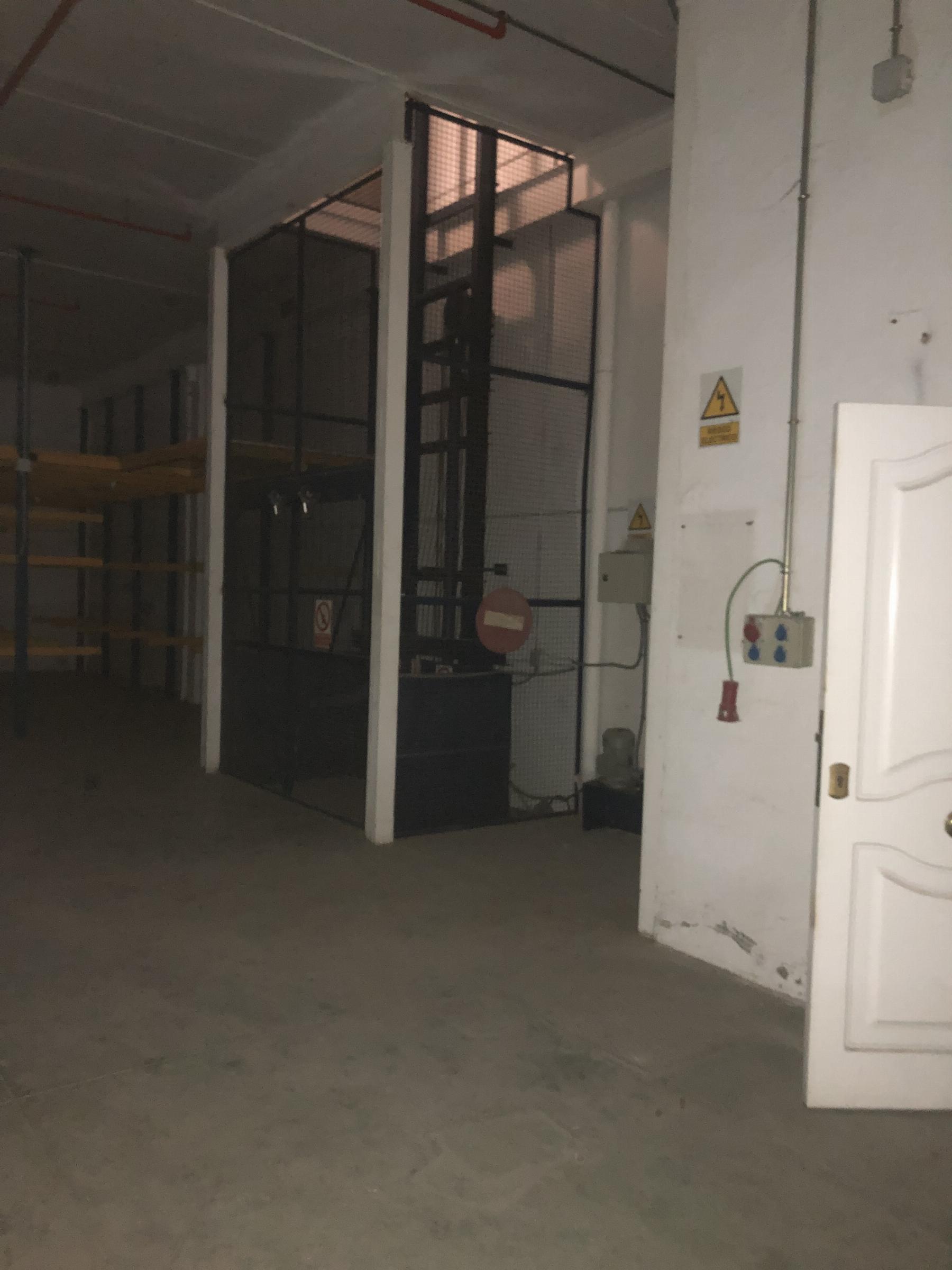 Venta de nave industrial en Leganés