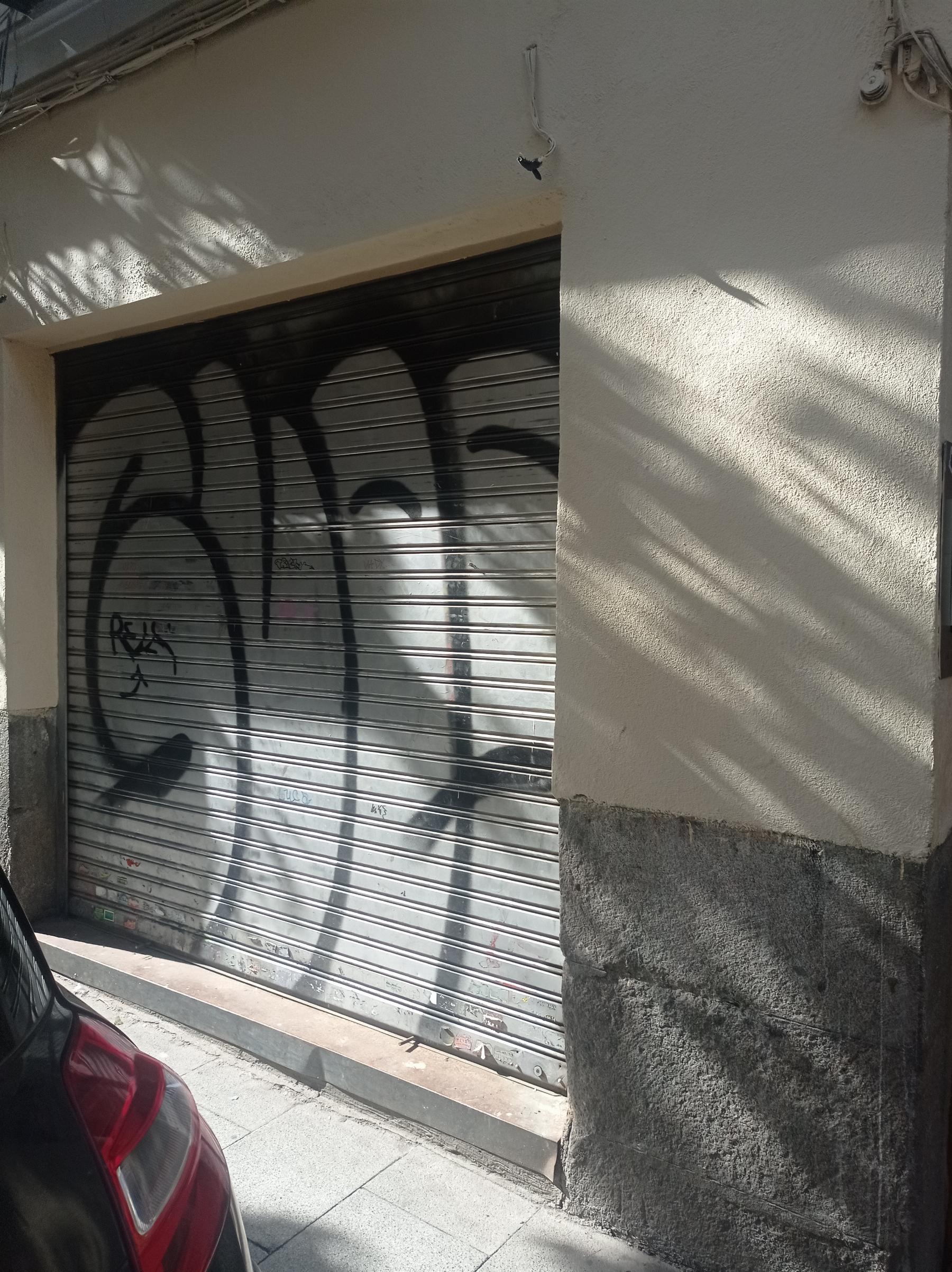 Venta de local comercial en Madrid