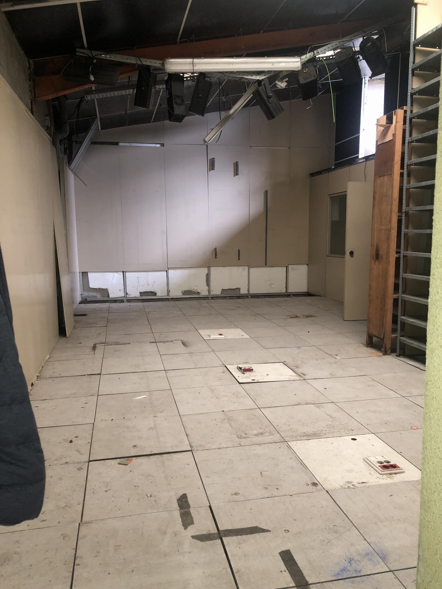 Venta de nave industrial en Leganés