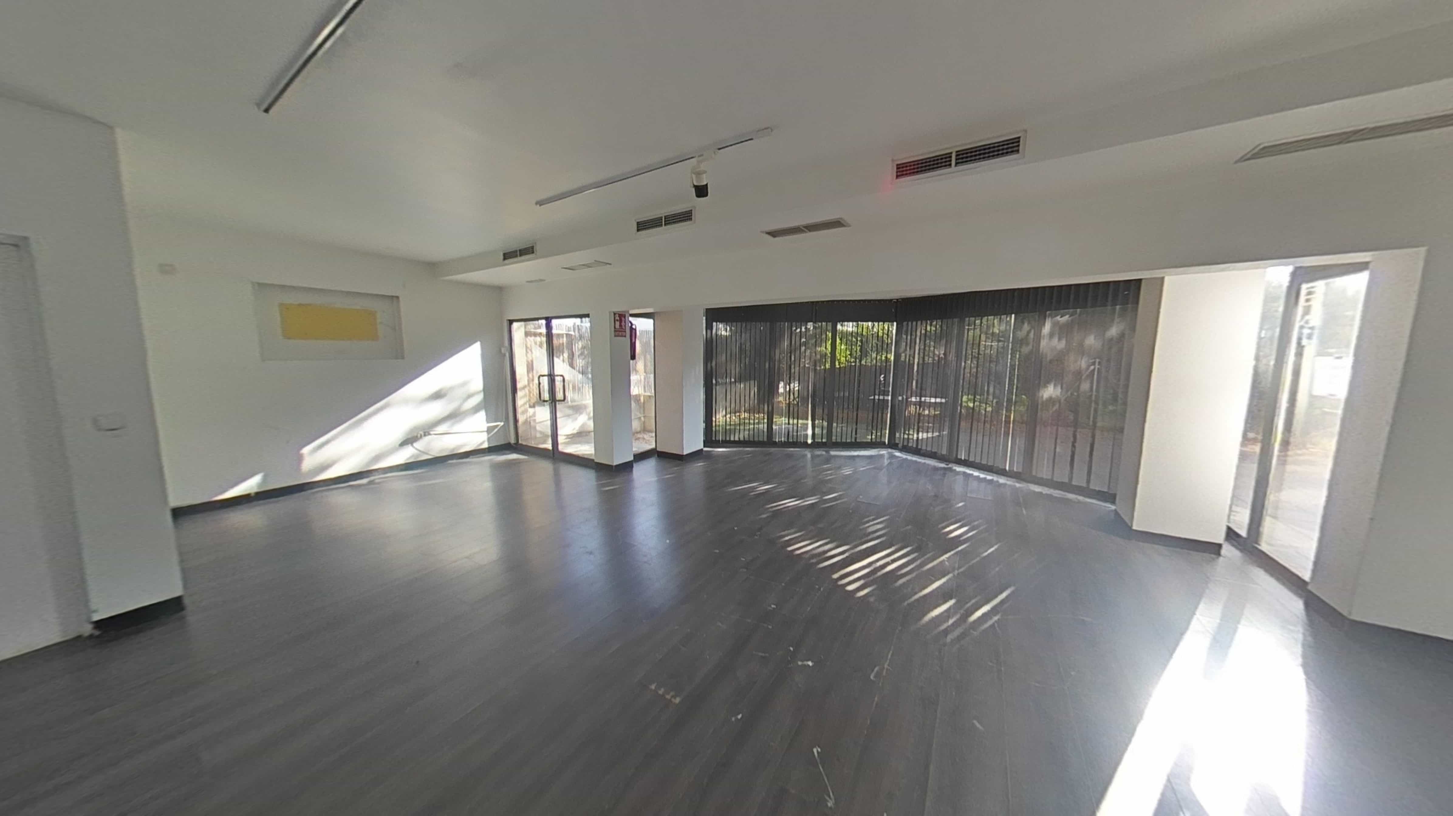 Venta de local comercial en Madrid