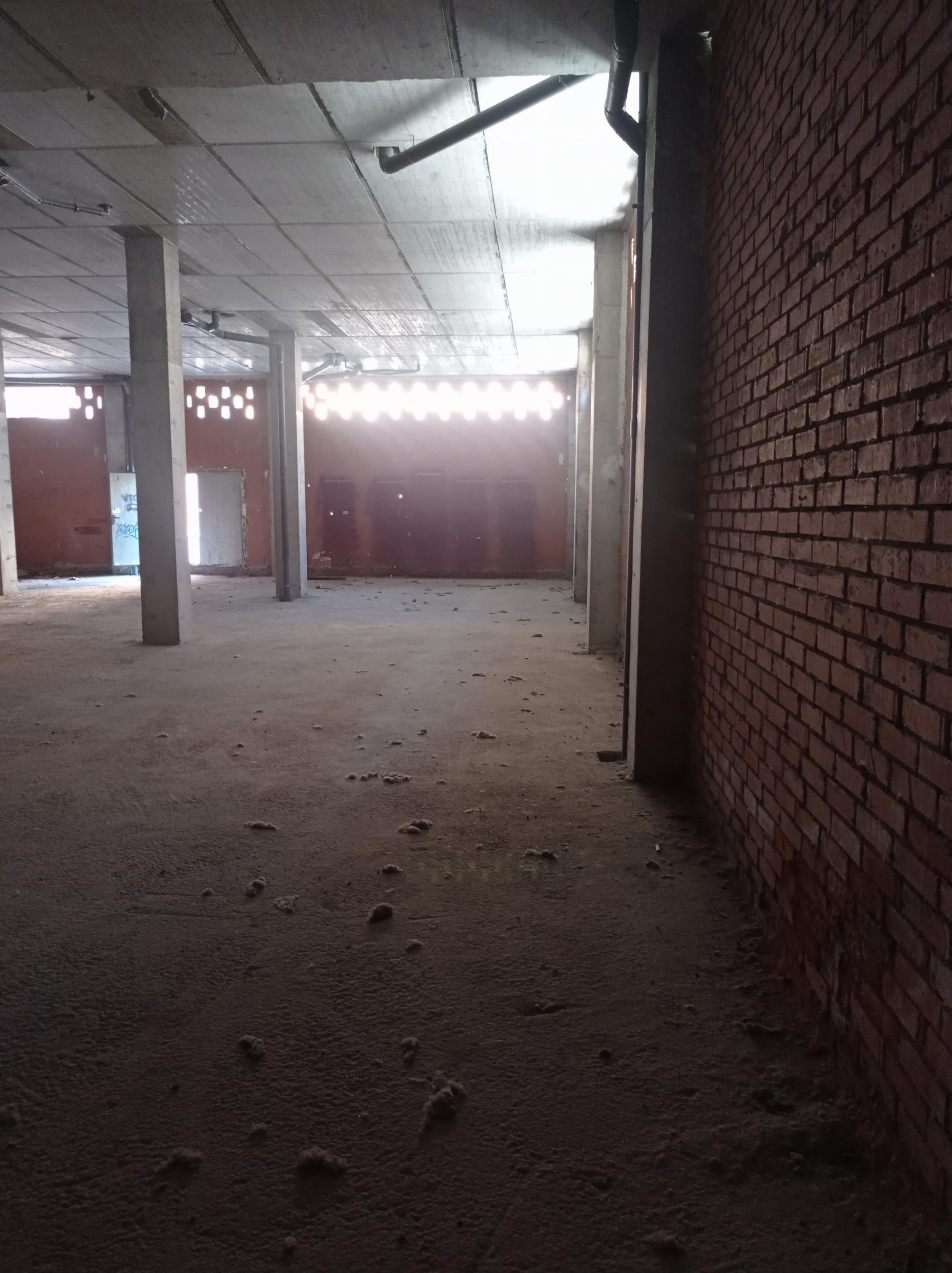 Venta de local comercial en Arganda del Rey