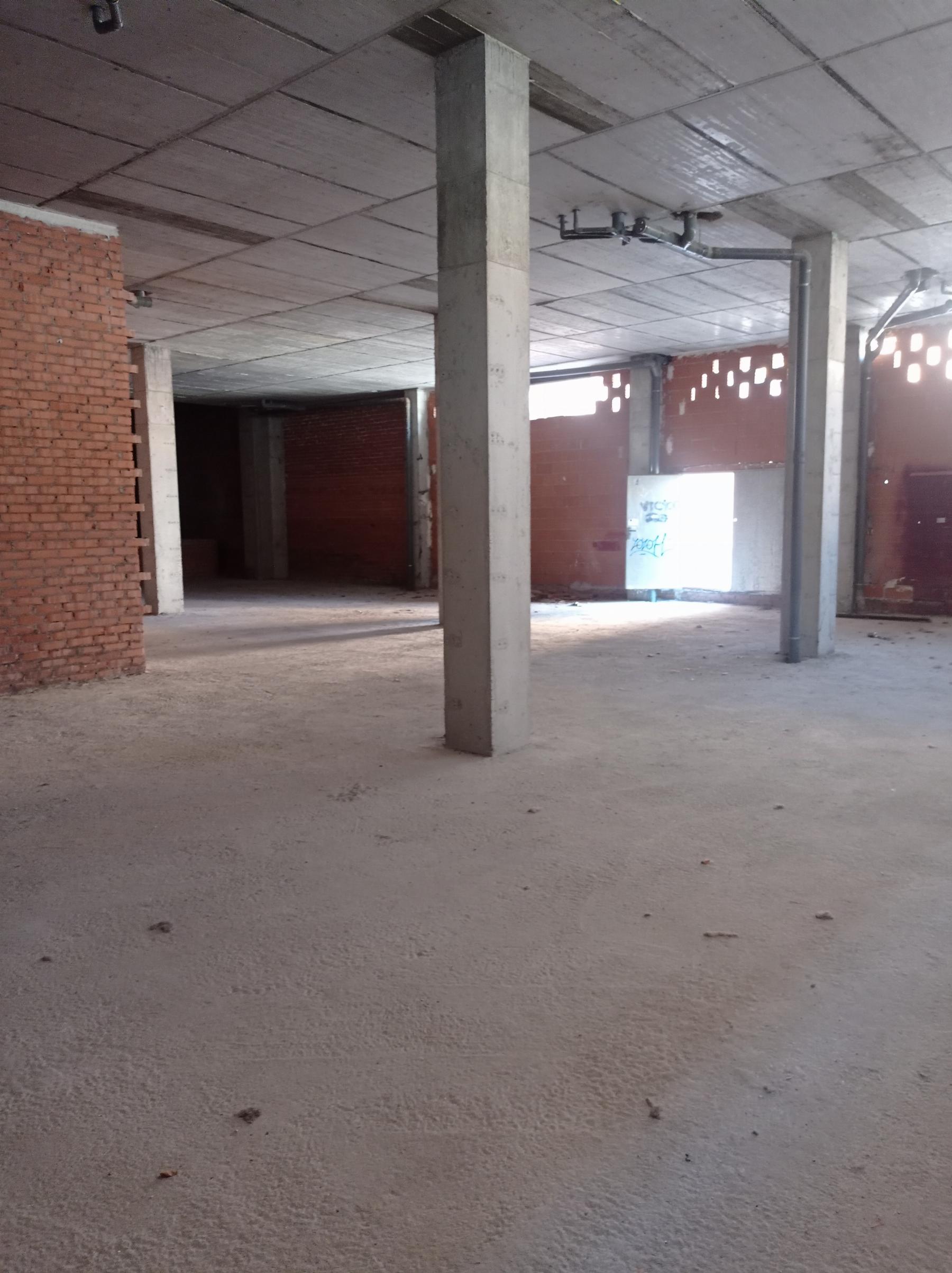 Venta de local comercial en Arganda del Rey