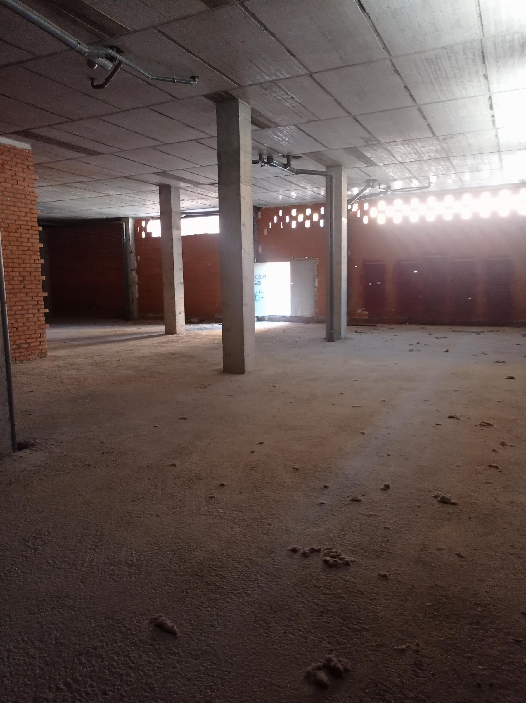 Venta de local comercial en Arganda del Rey