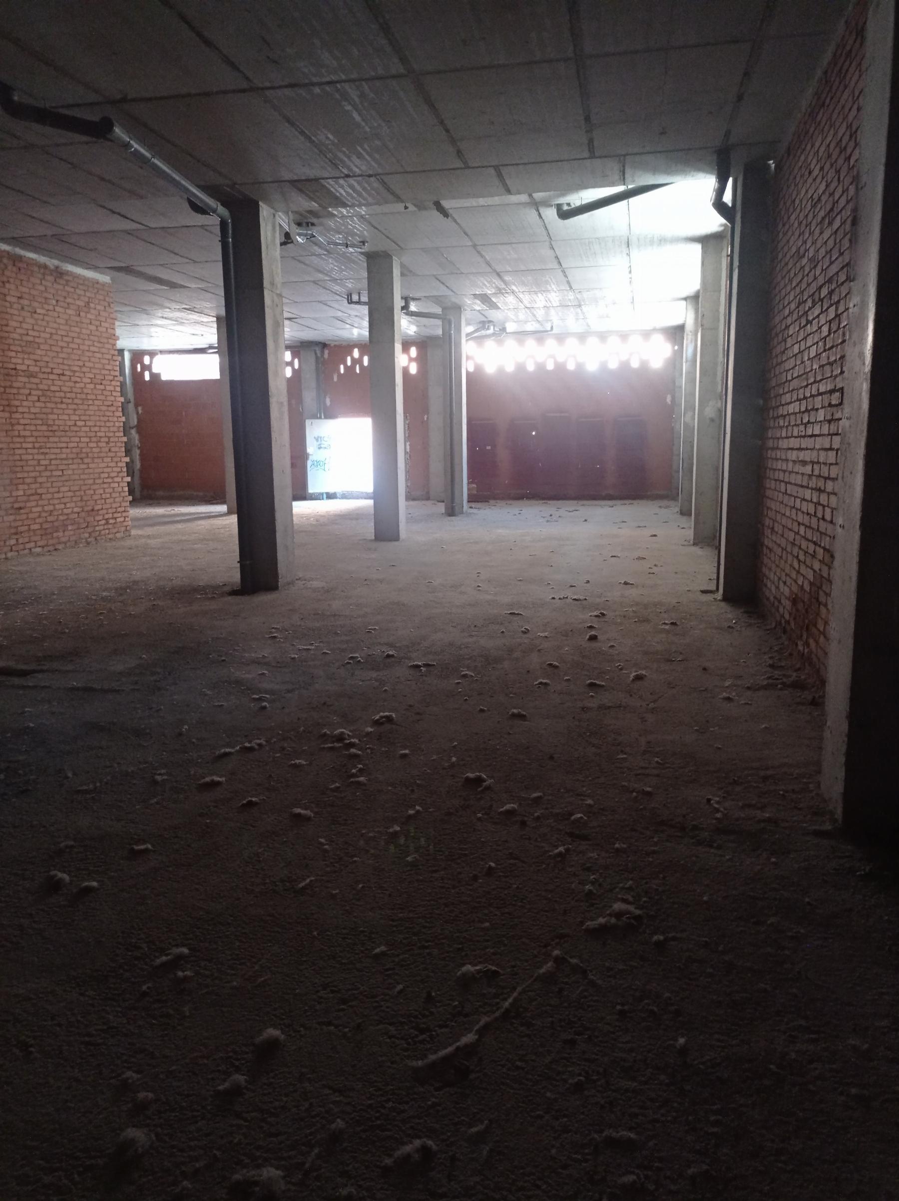 Venta de local comercial en Arganda del Rey