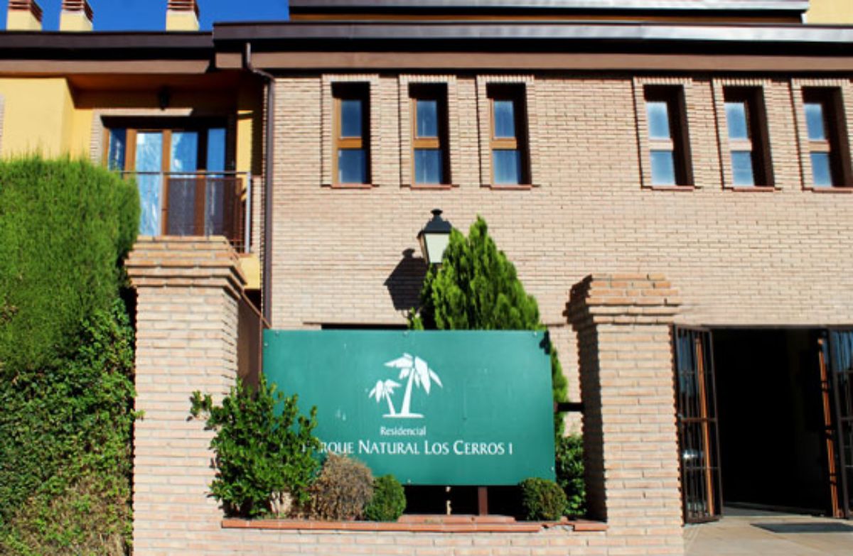 Venta de garaje en Villalbilla