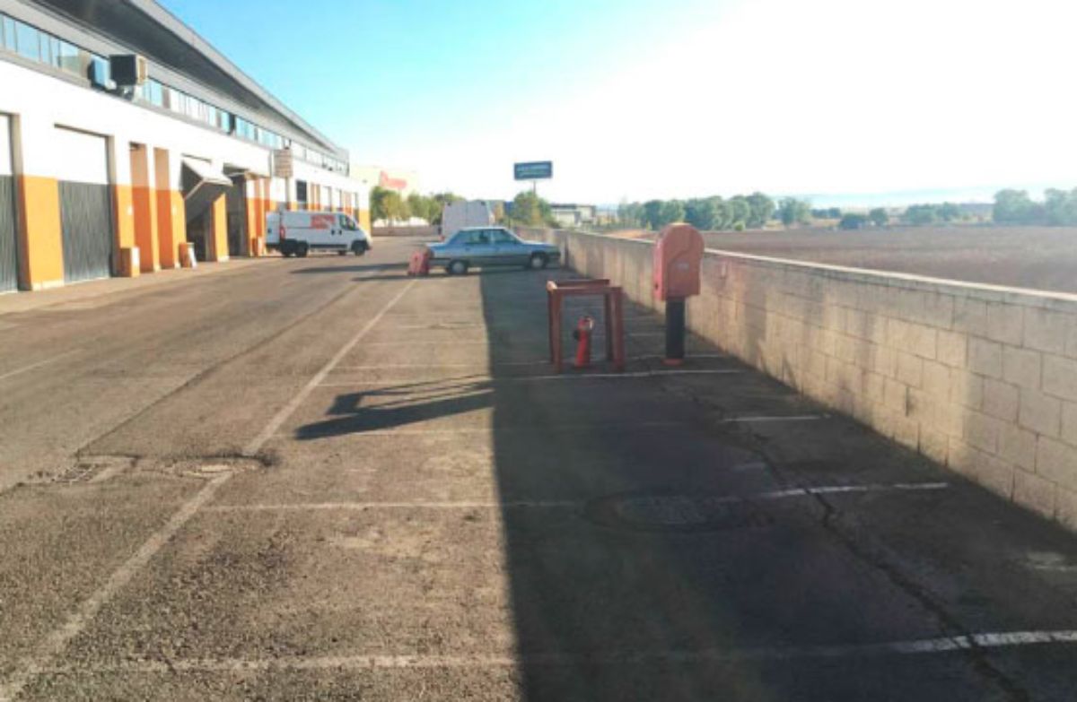 Venta de garaje en Camarma de Esteruelas