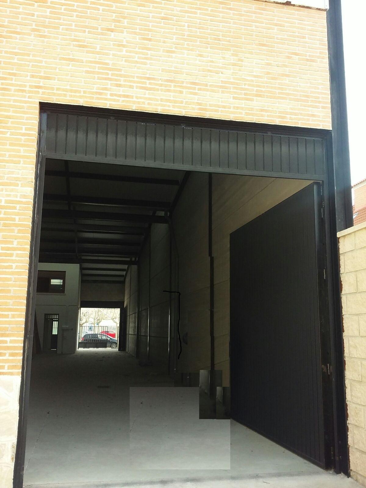 Venta de nave industrial en Valmojado