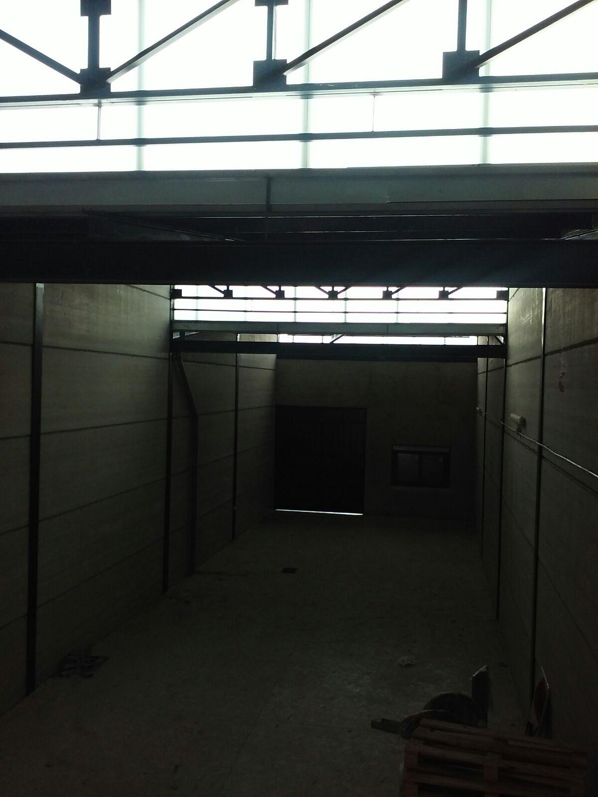 Venta de nave industrial en Valmojado