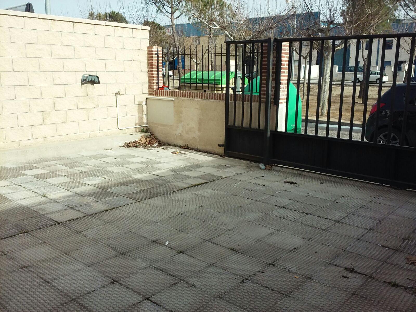Venta de nave industrial en Valmojado