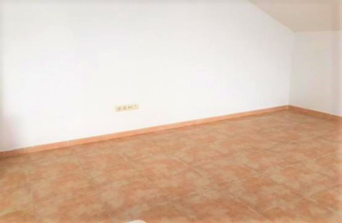 Venta de piso en Pezuela de las Torres