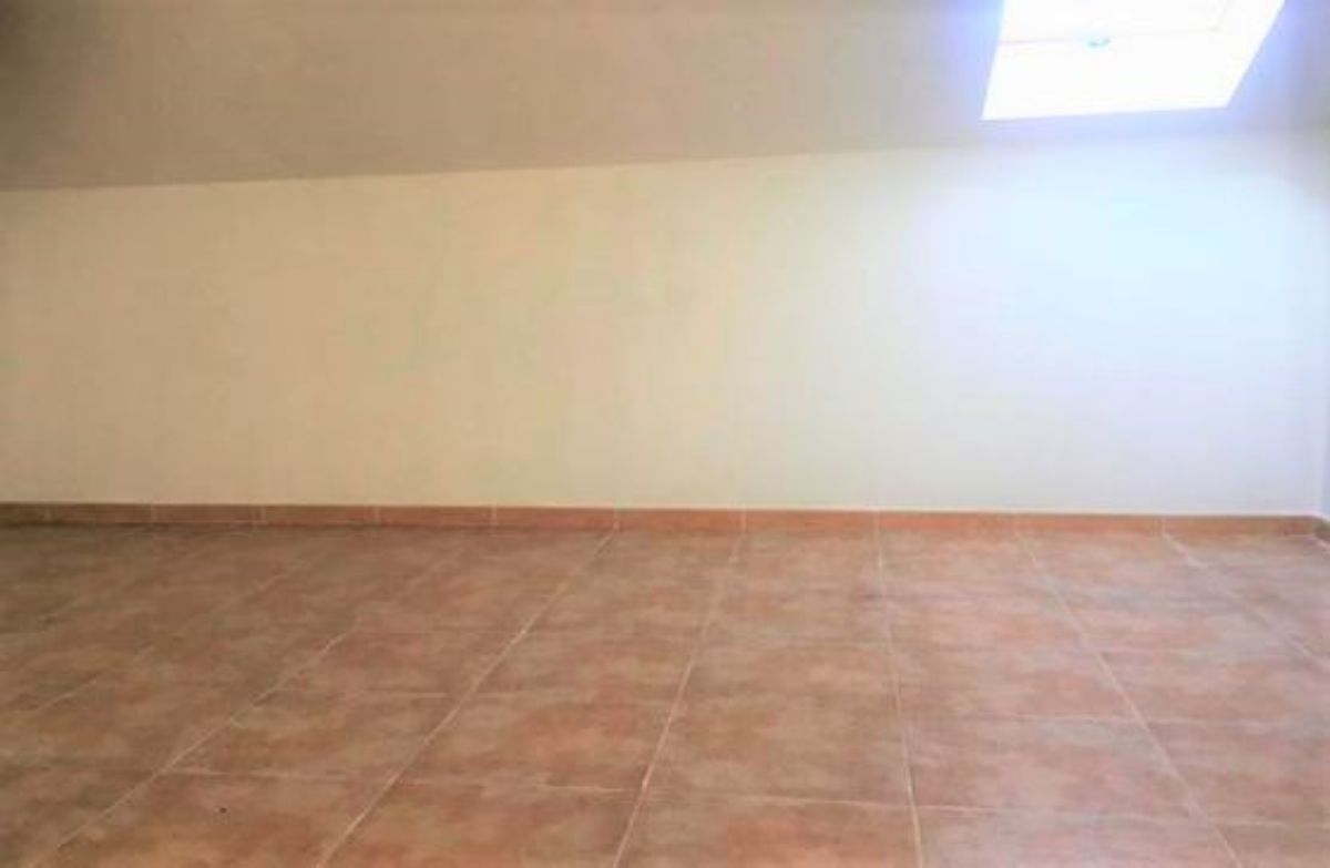 Venta de piso en Pezuela de las Torres