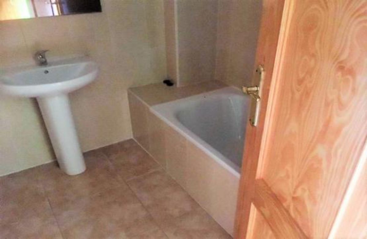 Venta de piso en Pezuela de las Torres