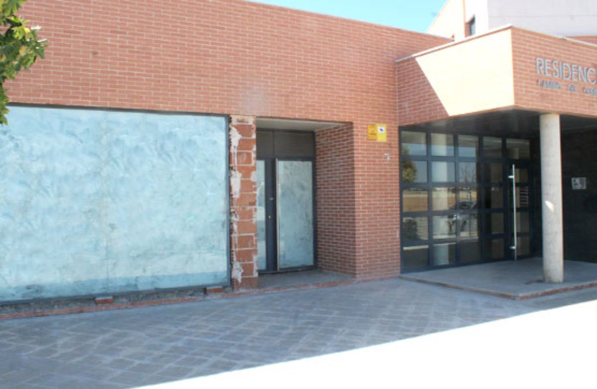 Venta de local comercial en Alcalá de Henares