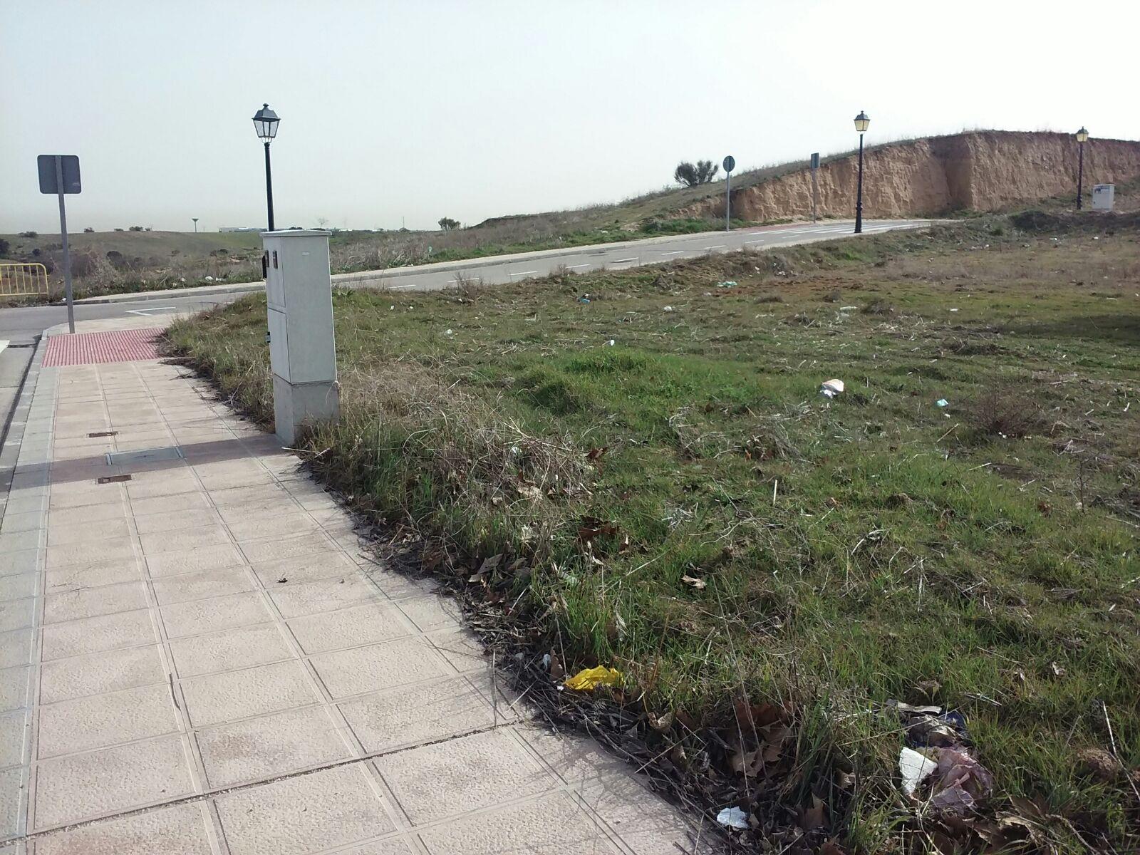 Venta de terreno en Valmojado
