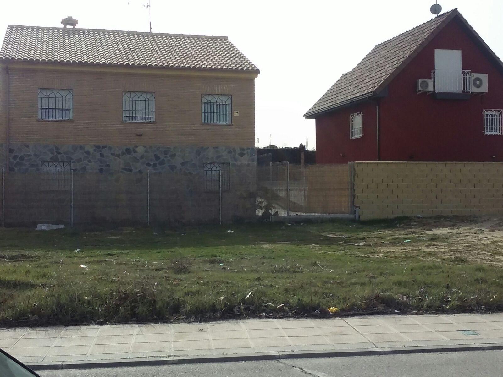 Venta de terreno en Valmojado