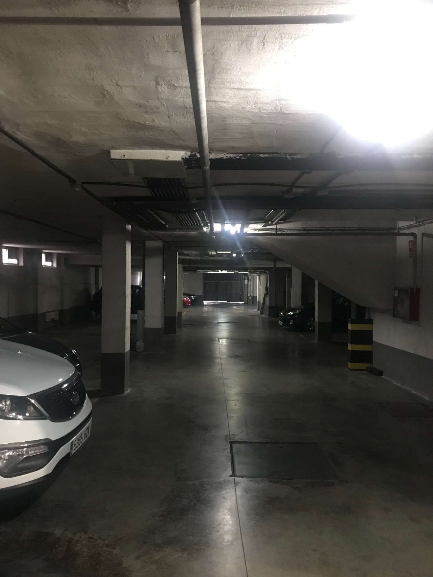 Venta de garaje en Velilla de San Antonio