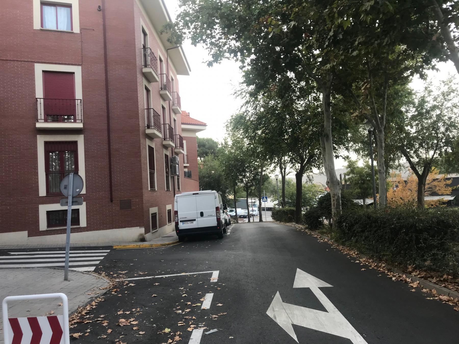Venta de garaje en Velilla de San Antonio