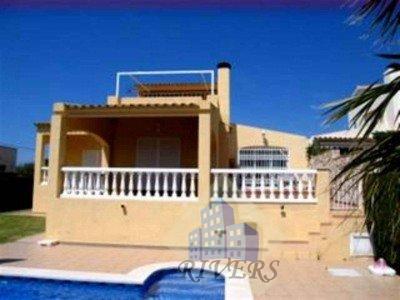 For sale of villa in L´Ametlla de Mar