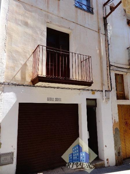 For sale of house in Móra d Ebre