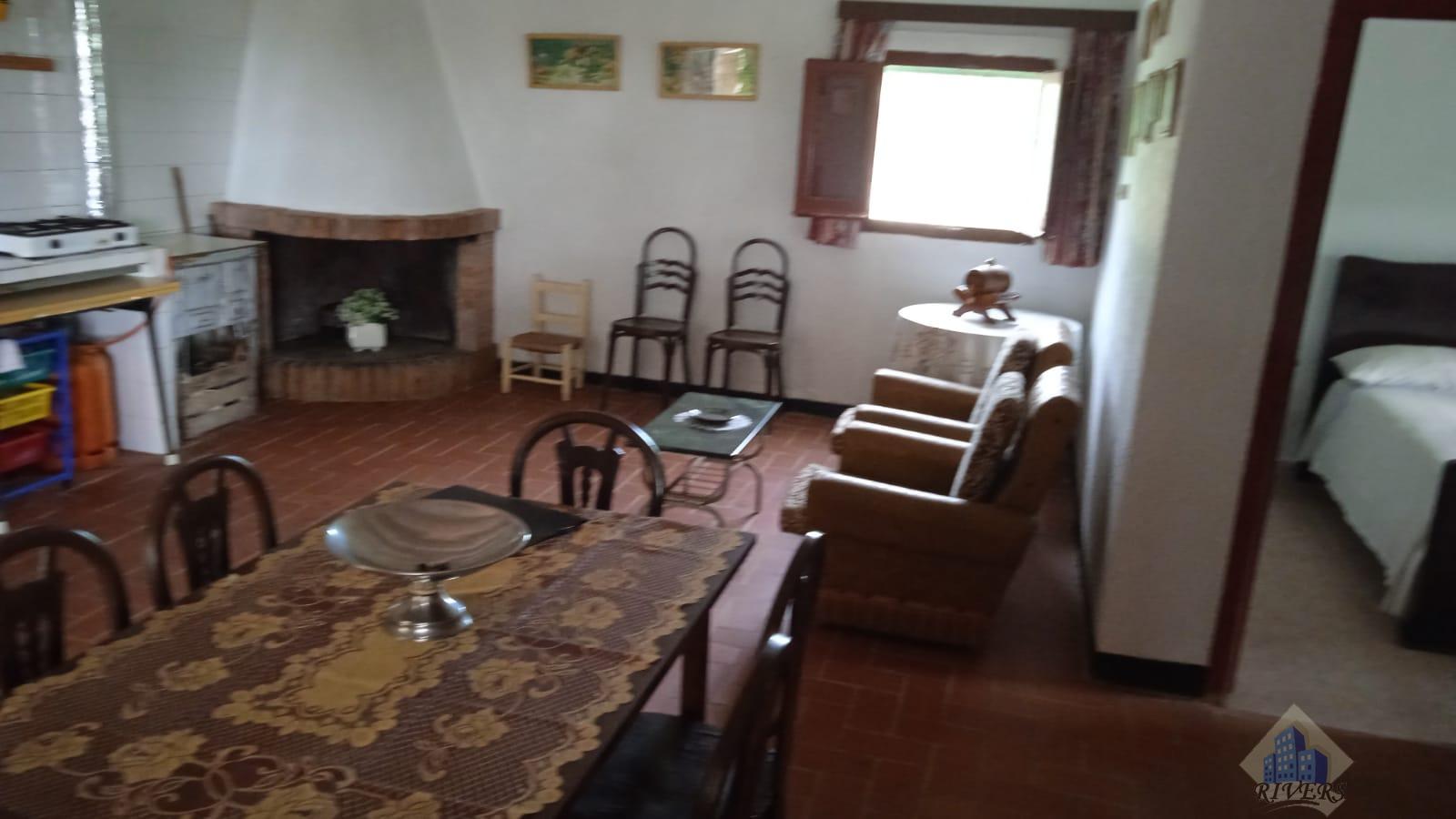 For sale of rural property in Tivissa