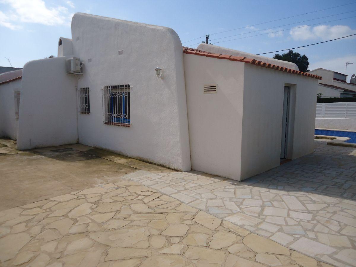 For rent of villa in L´Ametlla de Mar