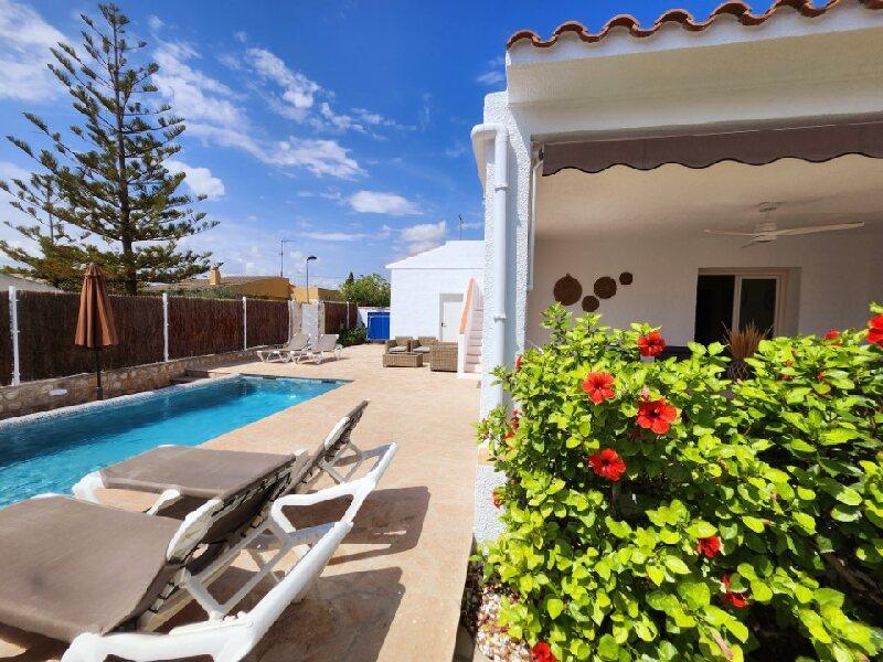 For rent of villa in L´Ametlla de Mar