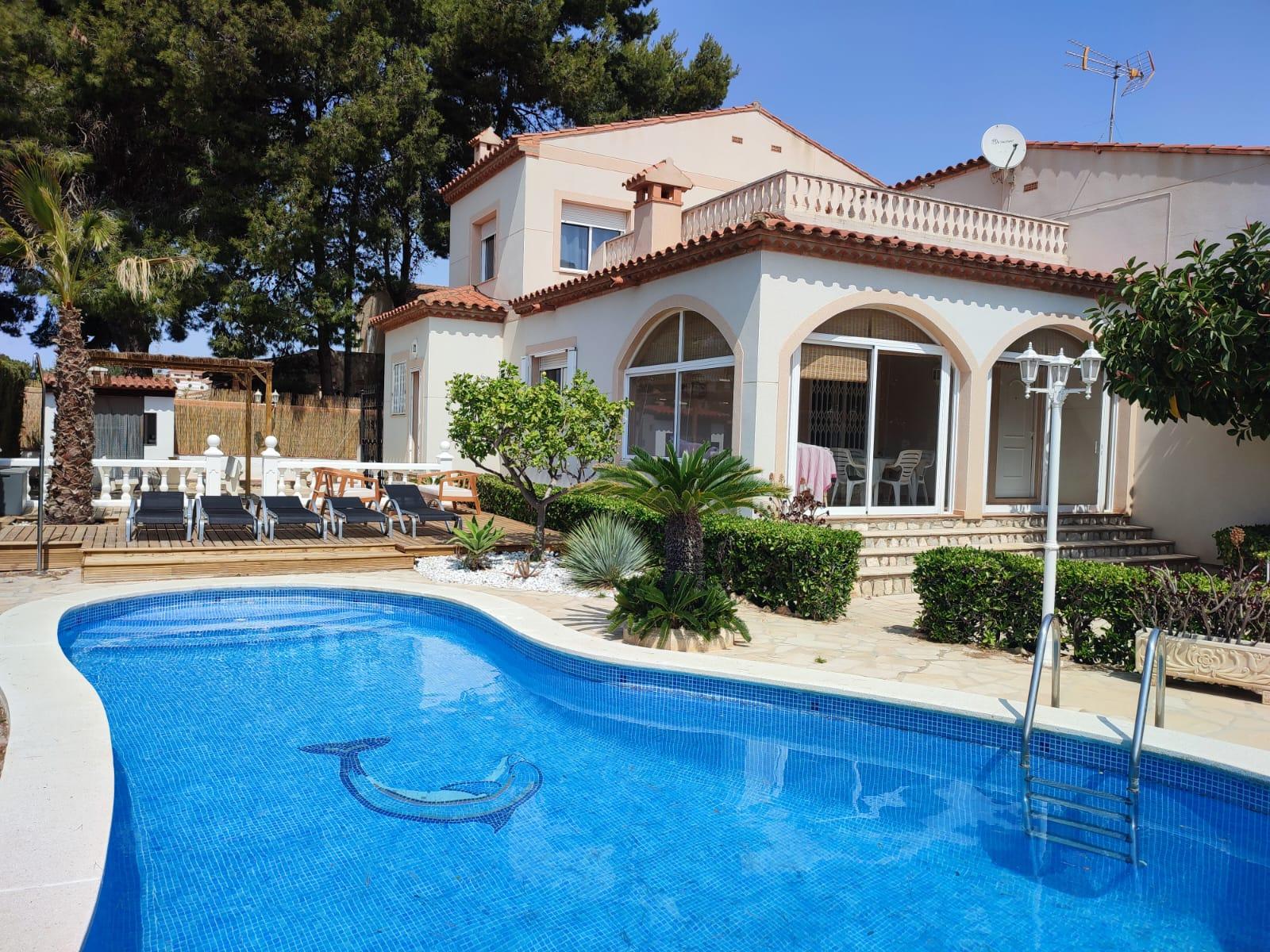 For rent of villa in L´Ametlla de Mar