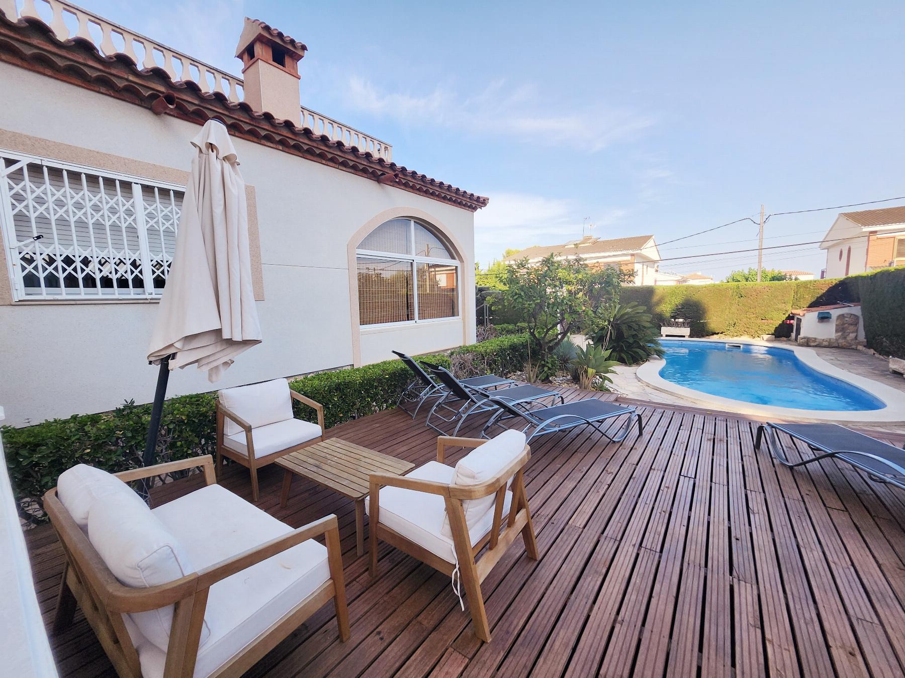 For rent of villa in L´Ametlla de Mar