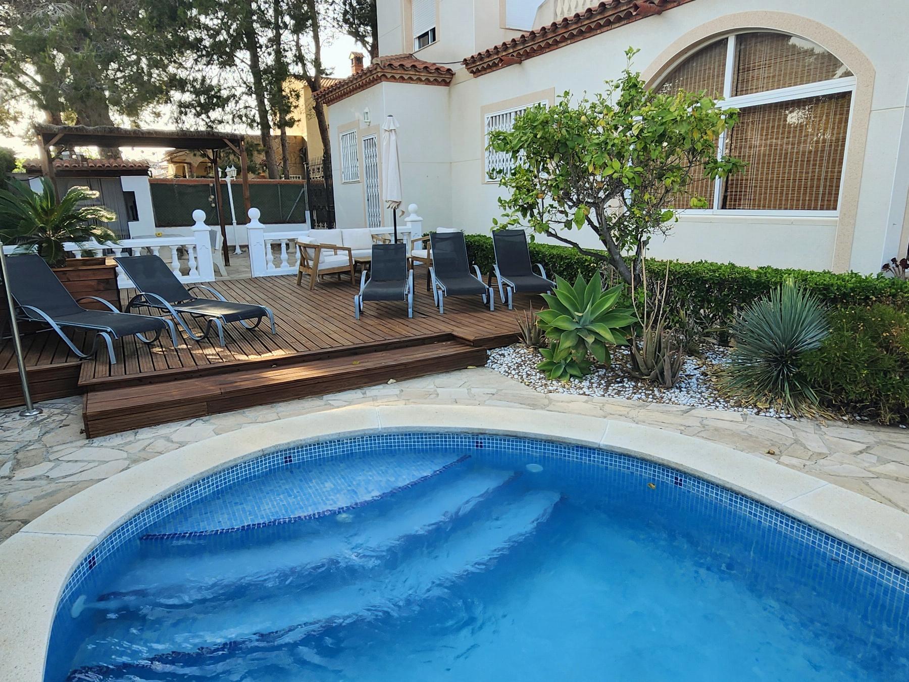 For rent of villa in L´Ametlla de Mar