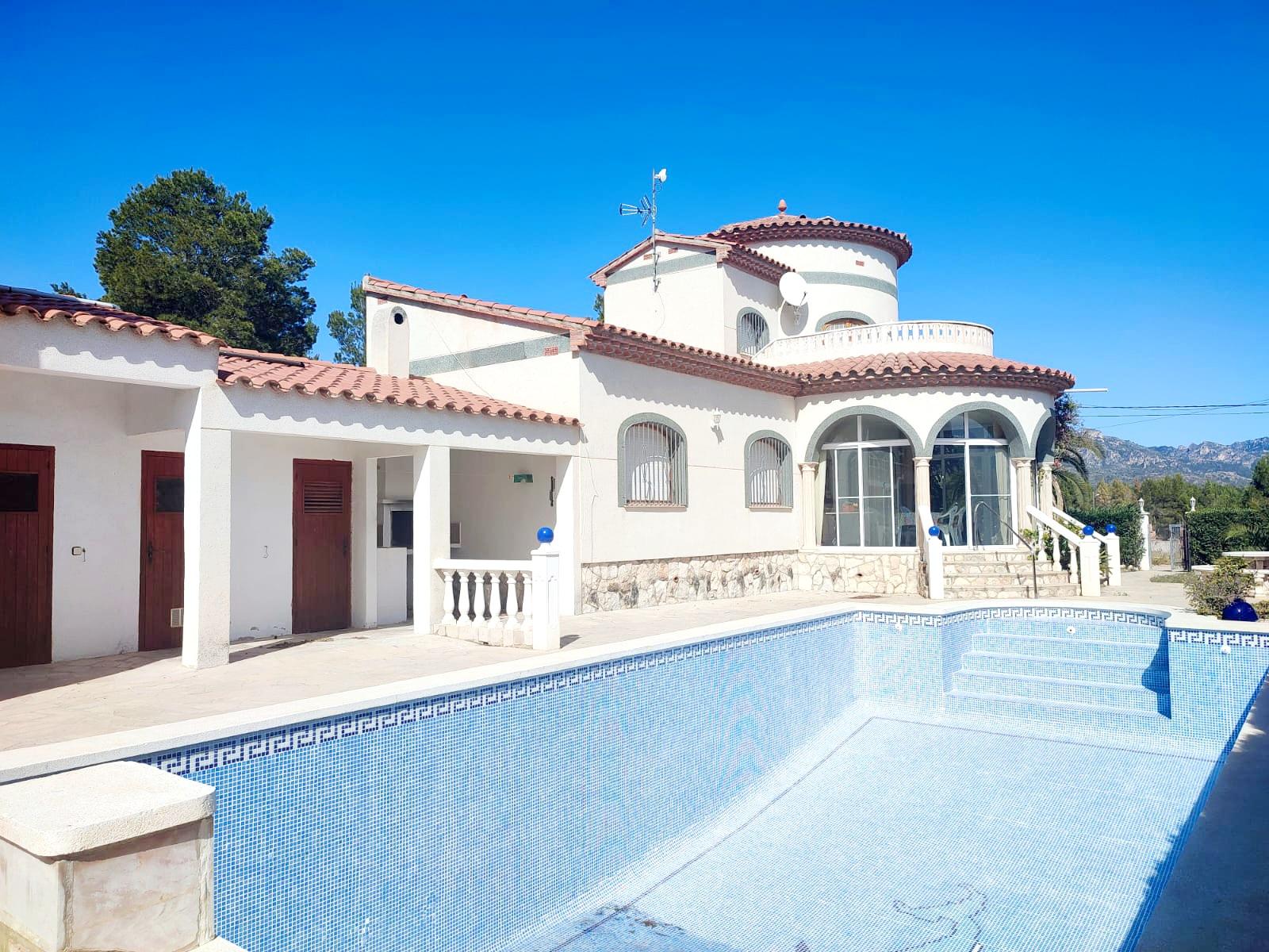 For rent of villa in L´Ametlla de Mar