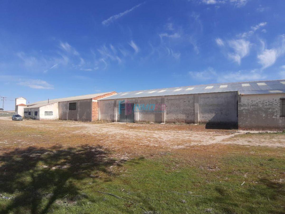 For sale of industrial plant/warehouse in Santa María la Real de Nieva