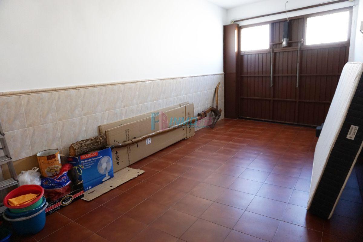 For sale of house in Santo Tomé del Puerto