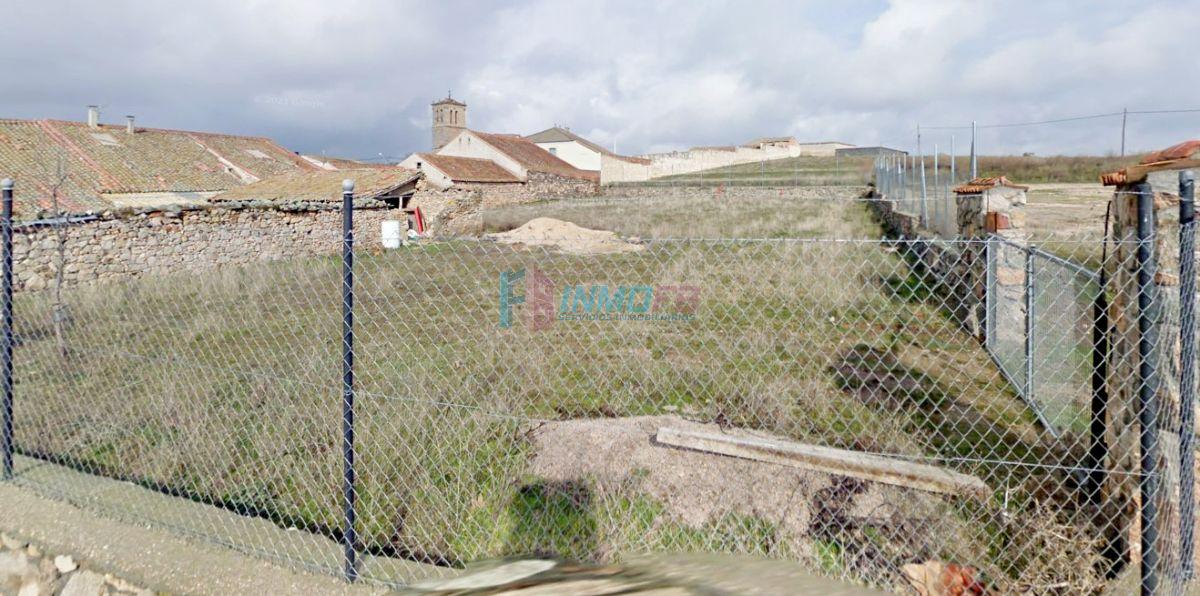 For sale of land in Aragoneses