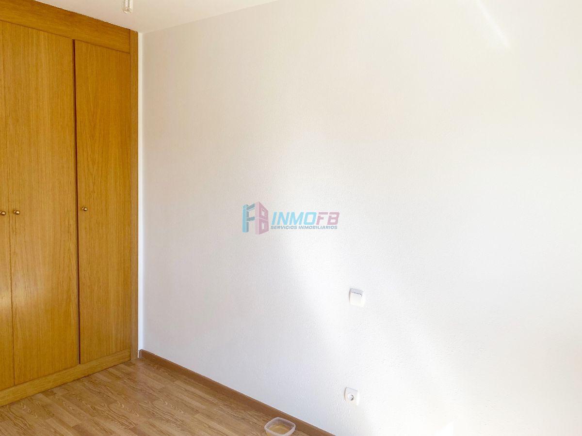 For rent of flat in Bernuy de Porreros