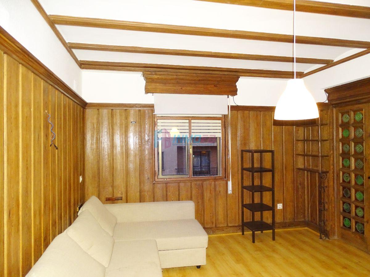 For rent of room in Segovia