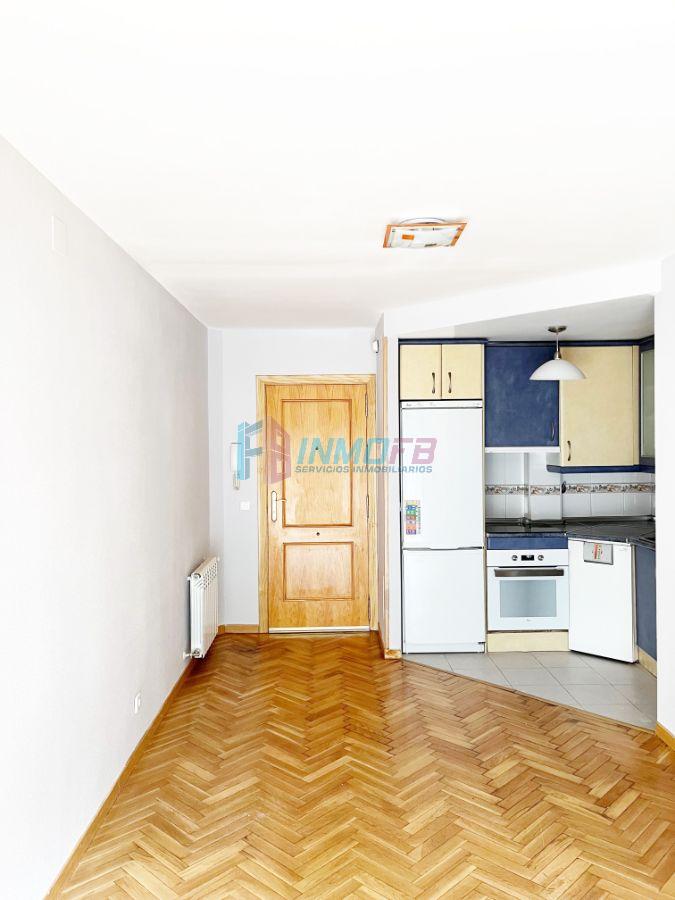 For sale of flat in Bernuy de Porreros