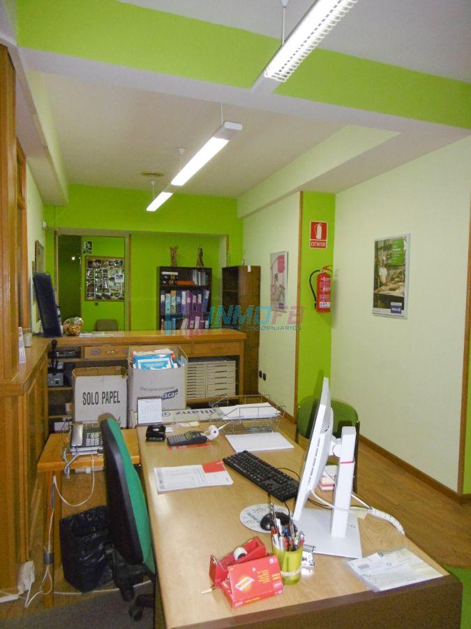For sale of office in Segovia