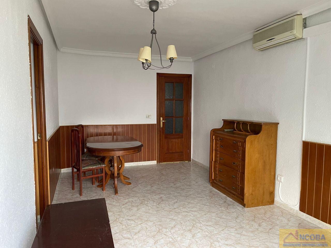 For sale of flat in Zafra