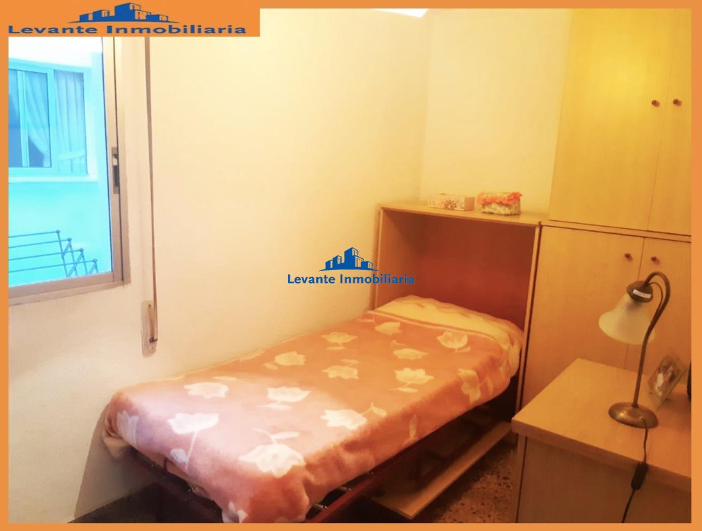 For sale of flat in Xirivella