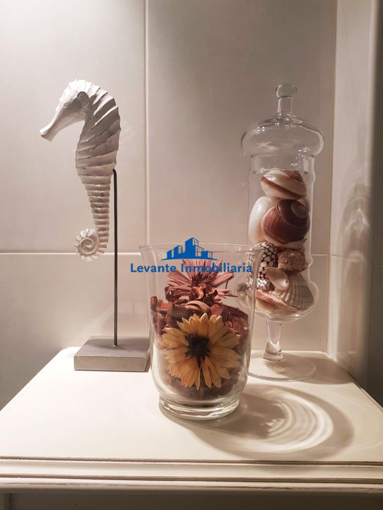 For sale of flat in Valencia