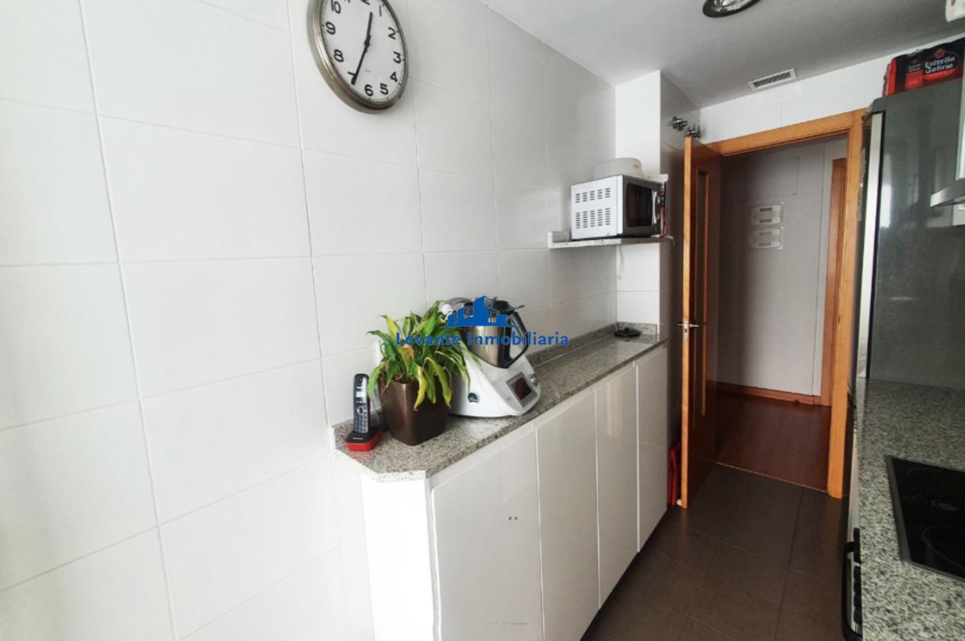For sale of flat in Valencia