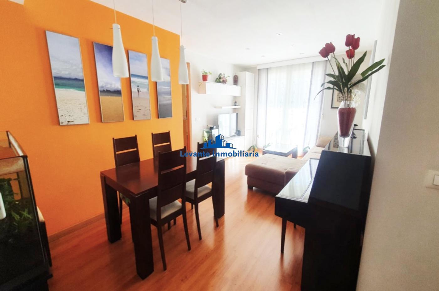 For sale of flat in Valencia