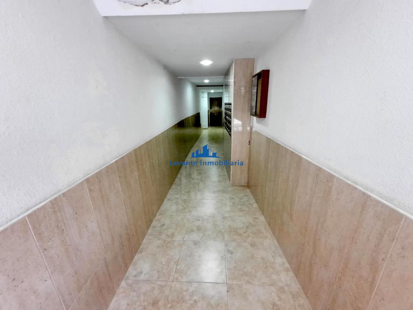 For sale of flat in Valencia