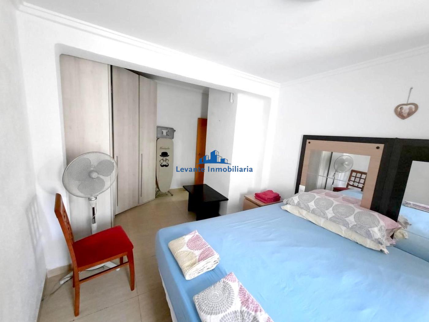 For sale of flat in Valencia