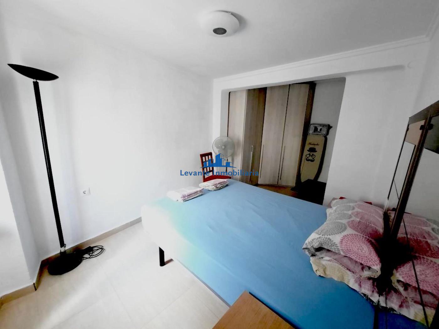 For sale of flat in Valencia